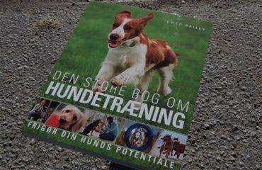 Ny bog om hundetræning